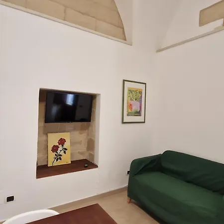 アパート Al Centro Di Le Due Rose-con Patio Privato レッチェ