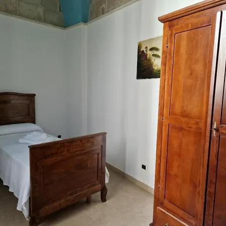 Al Centro Di Le Due Rose-con Patio Privato * 레체